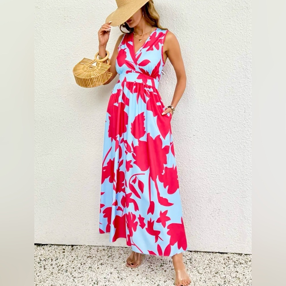 NWOT Floral Maxi Dress w Pockets (S)